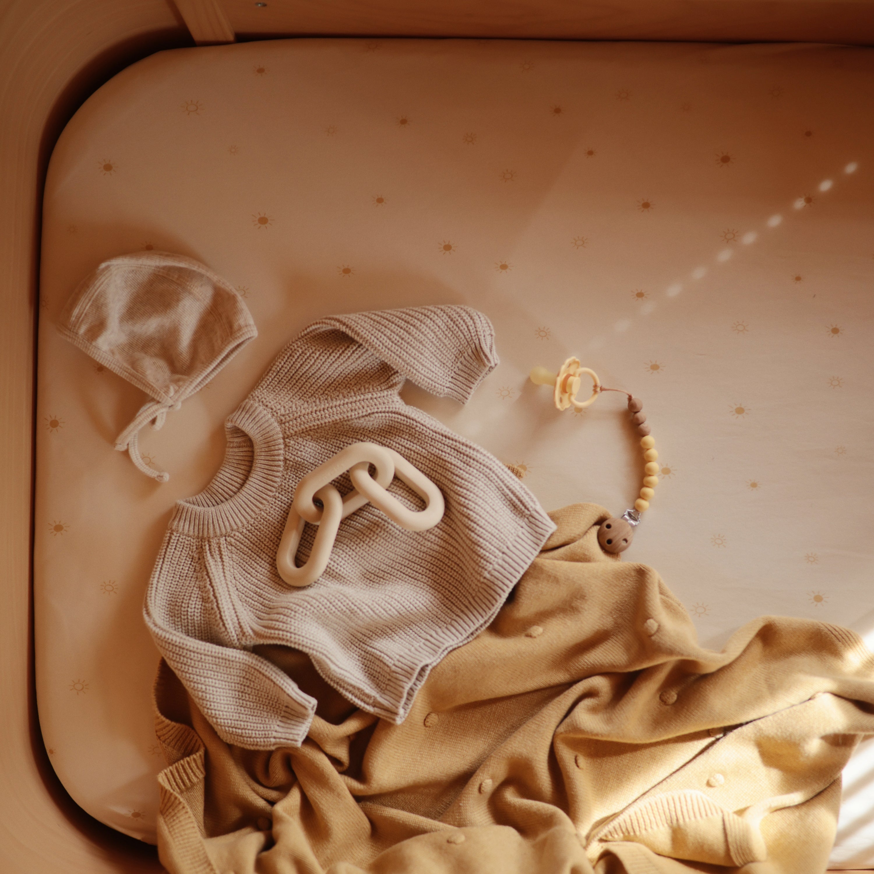 Image of Stretchy Crib Sheet